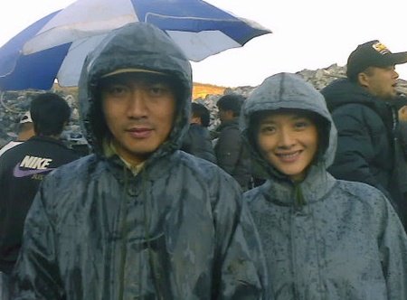 《革命人永远是年轻》热播 李依玲诠释铿锵玫瑰