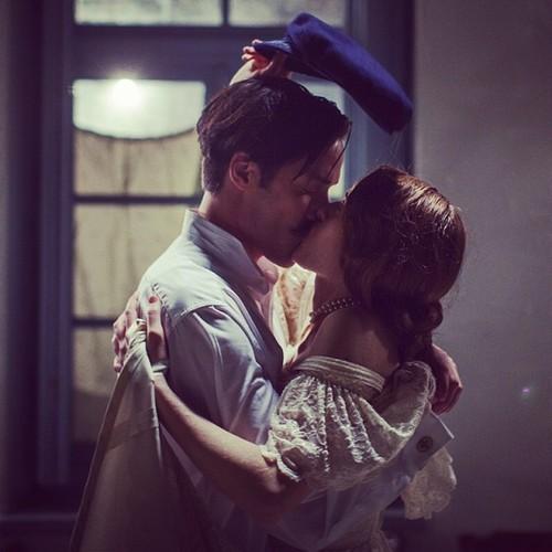 [影评]《小英格兰》:狗血浇灌出来的<em>姐妹</em>花_娱