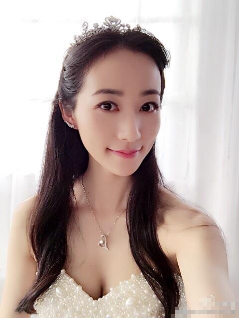 《大牌密聊》韩雪:我本不属于娱乐圈 - 粉丝网星闻