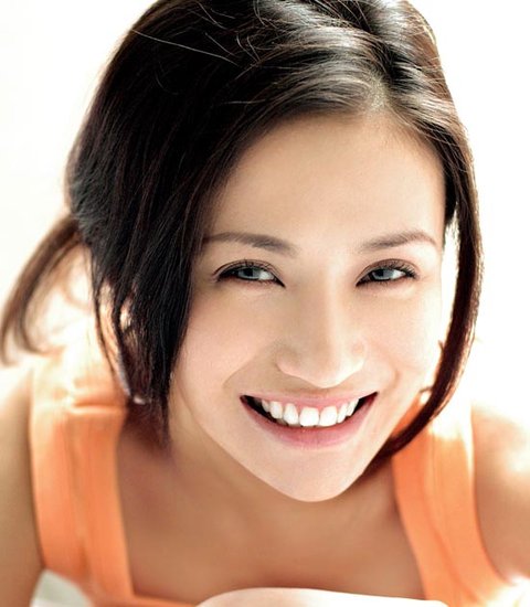 万美汐《窦天宝传奇》演小白蛇 称就像在演自己