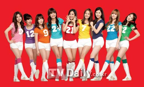 少女时代广告不断 成为比萨品牌最新代言人_娱