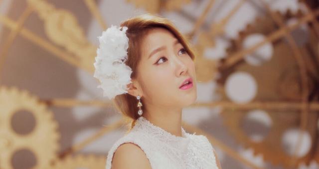 SISTAR昭宥为《雪之女王2》献唱主题曲