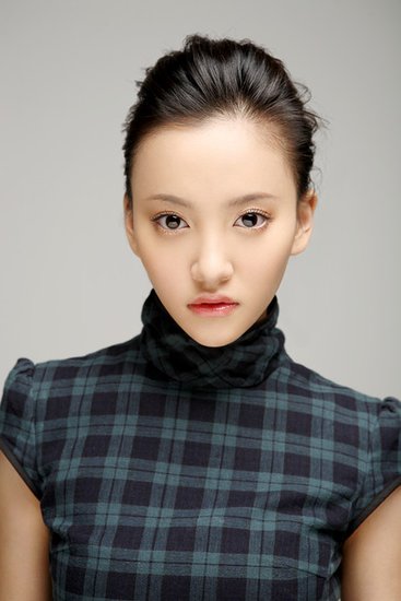 周楚楚出演《青魇》电力强 与薛凯琪抢男友