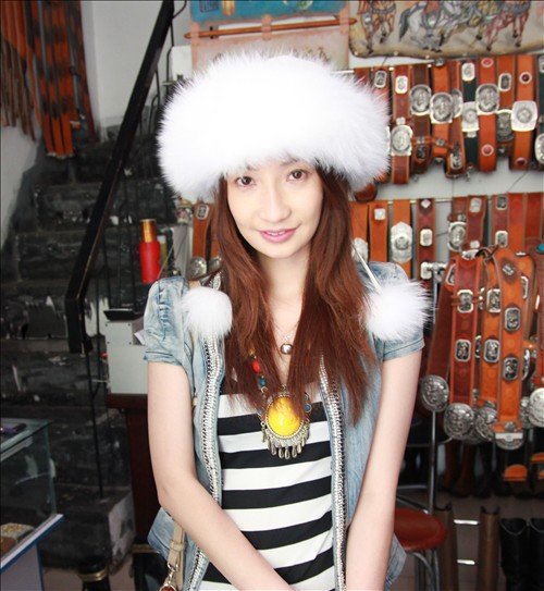 娜日《开着车去草原》