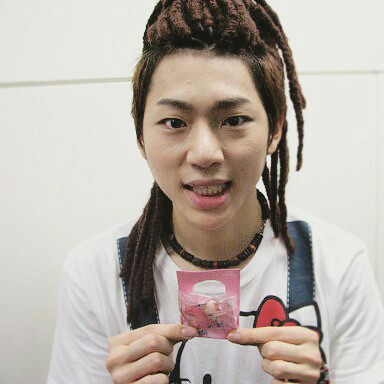 搞黑泡不爱去夜店：ZICO是个喜欢汗蒸的孝顺boy