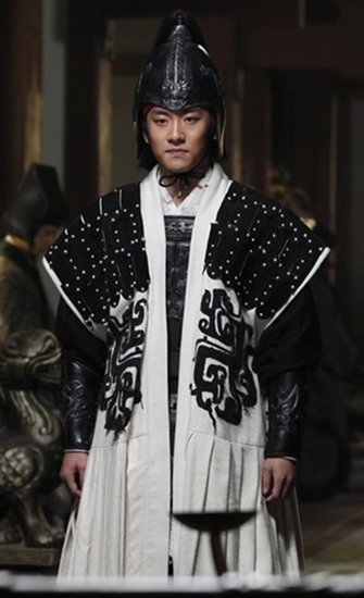 《赵氏孤儿案》央视热播 高旭阳诠释奸臣之子