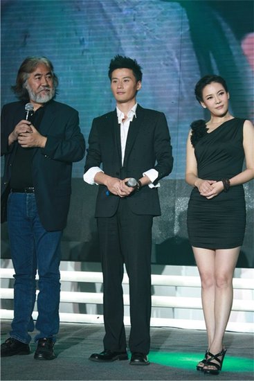 何佳怡褪去孙二娘装扮 化身<em>女儿国国师</em>_娱乐