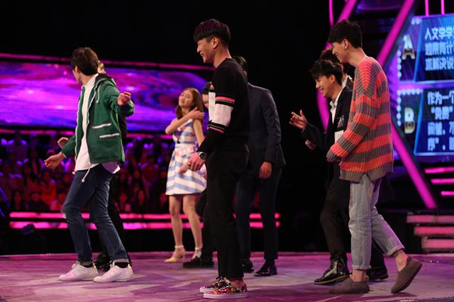 《非常完美》男嘉宾为爱转身 不料女神心有所属_娱乐_腾讯网