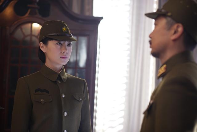 王汀《铁在烧》冷艳登场 与刘涛成 中国好闺蜜