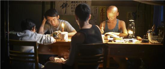 《少年班》董子健演技好 “青春三部曲”不流俗