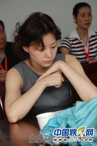 董卿素颜彩排显干练 董卿素颜照<em>全集</em>(图)_大楚