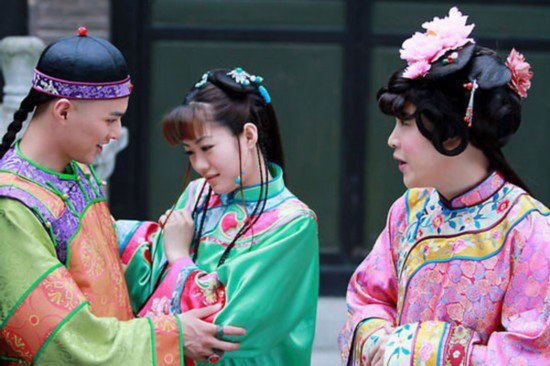 春晚没了赵家班 到《怪侠欧阳德》看小沈阳