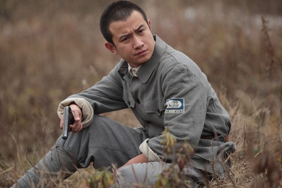 《雪豹》今晚登陆贵州卫视 文章首演热血军人