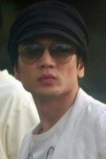 北京市东城法院:王烁两年前持枪案被判缓刑