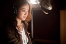 《晚秋》飘红各音乐榜 汤唯首次开唱获肯定