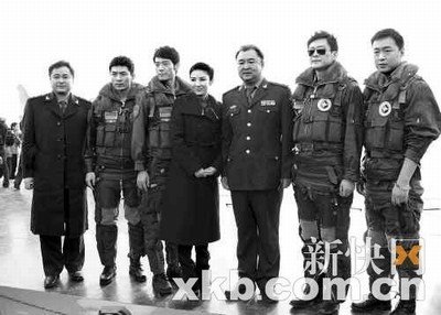 《歼十出击》首映 黄奕:我喜欢大男子主义