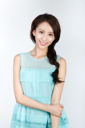 《微微》完美杀青 宋欣佳怡青春微笑超吸睛