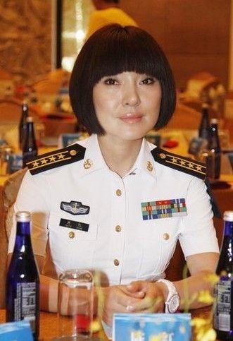 揭陈红与前夫情缘 沈星事件是否破坏军婚？