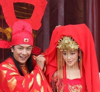 陈浩民温柔体贴讨陈紫函欢心