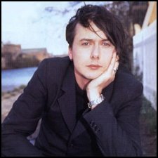 主唱:brett anderson