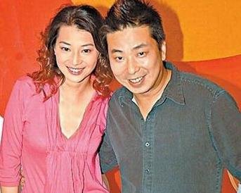 港姐陈伶俐携2子嫁豪门 哑忍丈夫车内偷腥女星