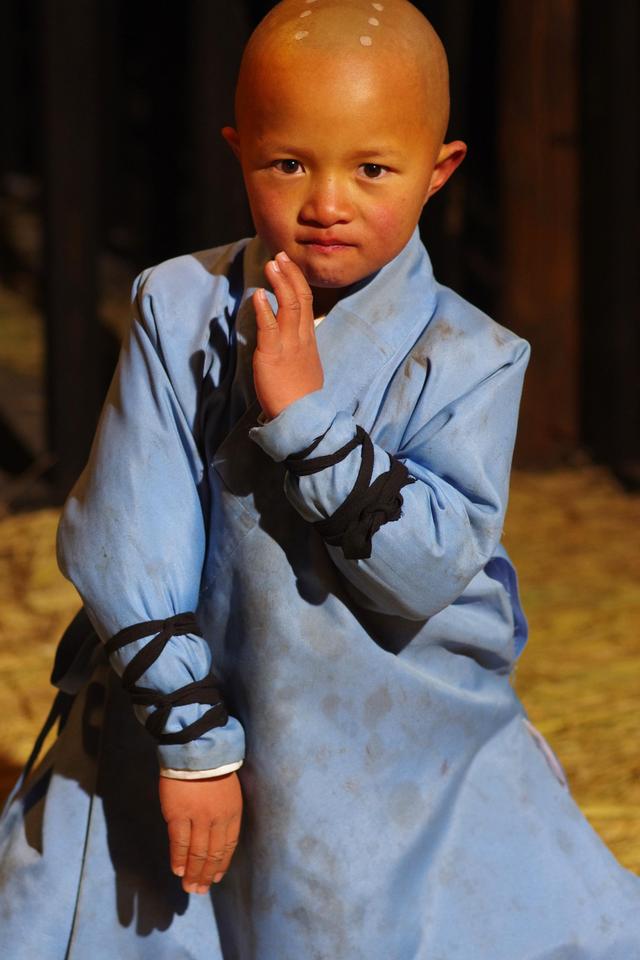 《少林寺传奇4》小小七师兄蔡航宇片场闹翻天