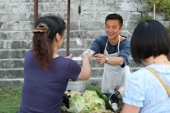 《家常菜》今晚落幕 主创与网友热议剧中人