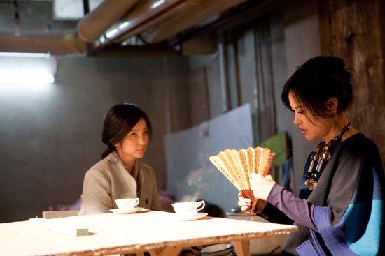 《雪花秘扇》邬君梅谈感情 演活现代都市女性