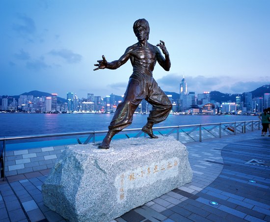 香港电影金像奖+雕塑和国际功夫巨星李小龙的