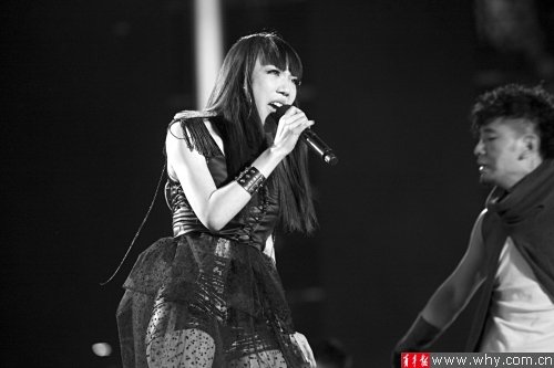 梁博“好声音”众望所归夺冠 吴莫愁亚军引争议