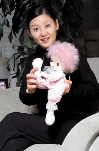 杨澜否认持美国绿卡 曝明星移民海外隐情(组图