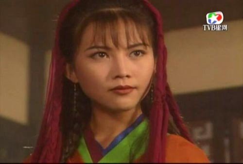 荧屏白发魔女大盘点 蔡少芬雷人林青霞唯美_娱