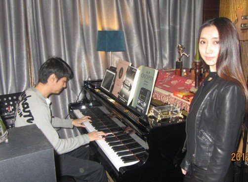 中国偶像启动“名师高徒” 高子莹拜师谭伊哲