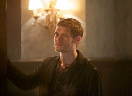 《初代吸血鬼》《未来青年》获CW预定全季