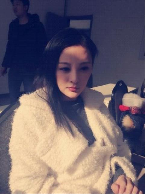 吴谨西携零点乐队 诠释硬汉电影《渣运合伙人》