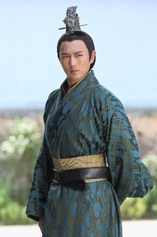 陈键锋《十二金钱镖》转型 戏中上演百变大咖秀