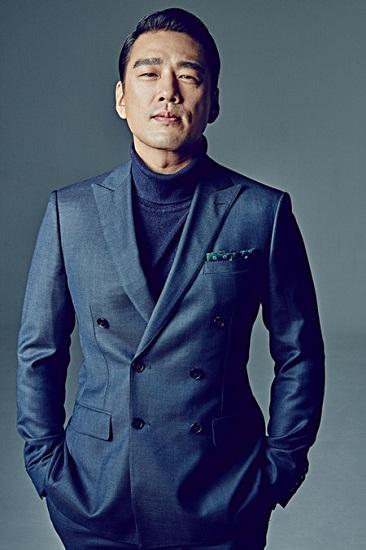 王耀庆表演风格百变 演技精湛获封行业标杆