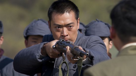 《上阵父子兵》热拍中 张桐这个爷们儿不简单