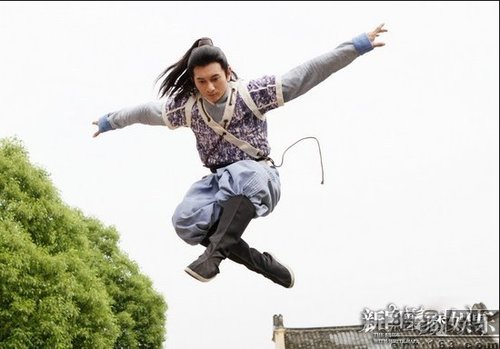 马苏吴奇隆《新白发魔女传》打戏好吻戏多得好