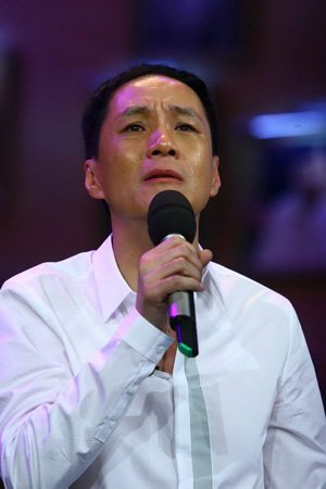 人艺冯远征点评:电视剧《茶馆》刻意减京味儿