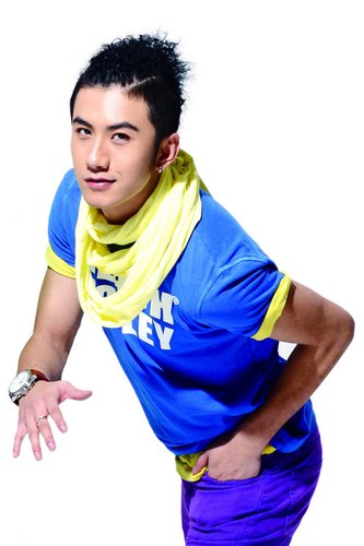 MIC男团RAP达人尧尧专访：冲击亚洲信心十足