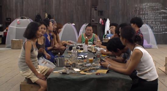 新居民魏敏超<em>爱花</em> 为上平顶毅然辞职_娱乐_腾