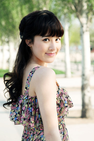 赵寒雪带伤拍摄《边寨烽火》 表示要做奇女子