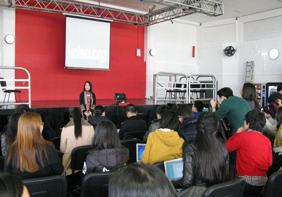 萨顶顶春节受邀远赴英国剑桥和伦敦大学讲座