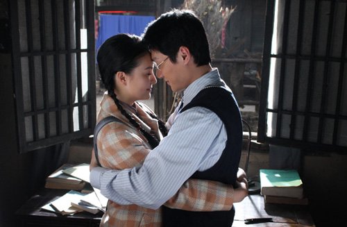 冯绍峰克吻戏综合症 《锁清秋》自然吻四女