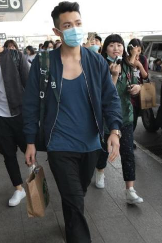 柯震东：《捉妖记》被换角 自己有一点难过