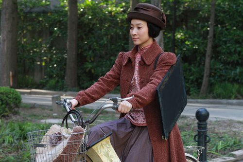 尹媗饰演偶像林徽因 《天行健》中尽显独立睿智