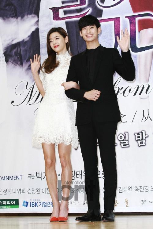 曝全智贤出演《来自星星》幕后 金秀贤认定女主_娱乐_腾讯网