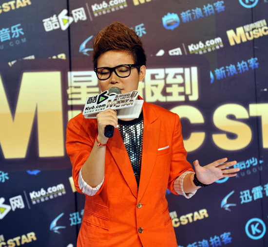 “周笔畅”亮相星声报到 小清新惊艳广州赛区