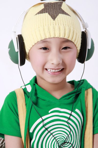 星百纳携手辽宁卫视《天才童声》打造天才童